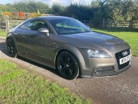 AUDI TT
