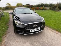 INFINITI Q30