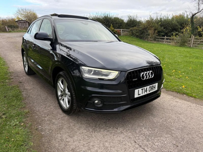 AUDI Q3