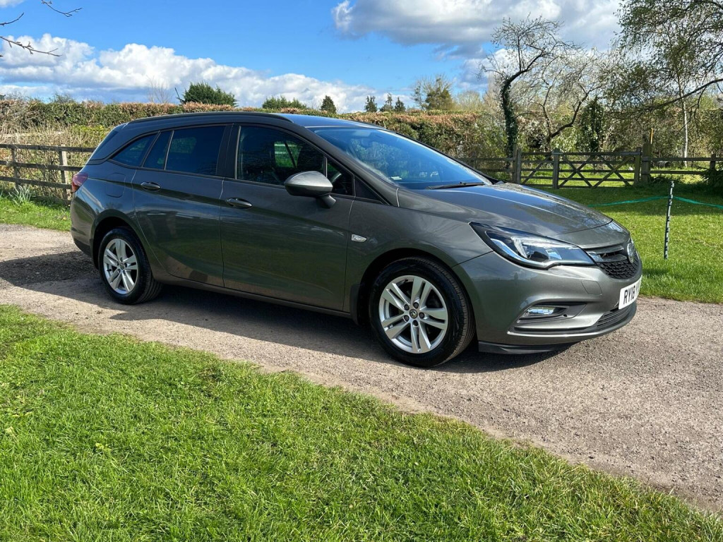 2018 Vauxhall ASTRA